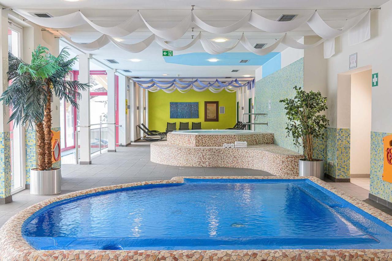 Alpenparks Apartment & Ferienresort Rehrenberg Viehhofen Dış mekan fotoğraf