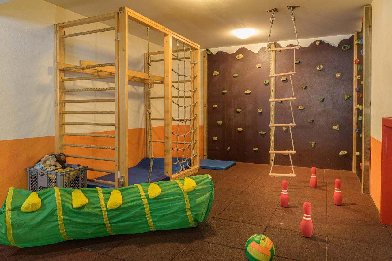 Alpenparks Apartment & Ferienresort Rehrenberg Viehhofen Dış mekan fotoğraf