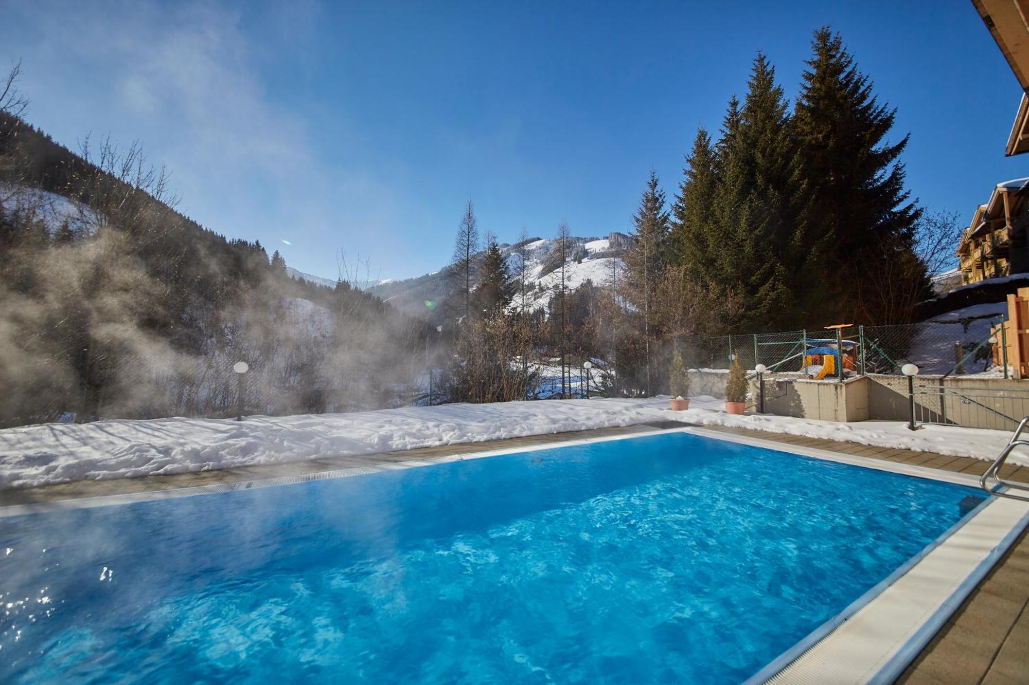 Alpenparks Apartment & Ferienresort Rehrenberg Viehhofen Dış mekan fotoğraf